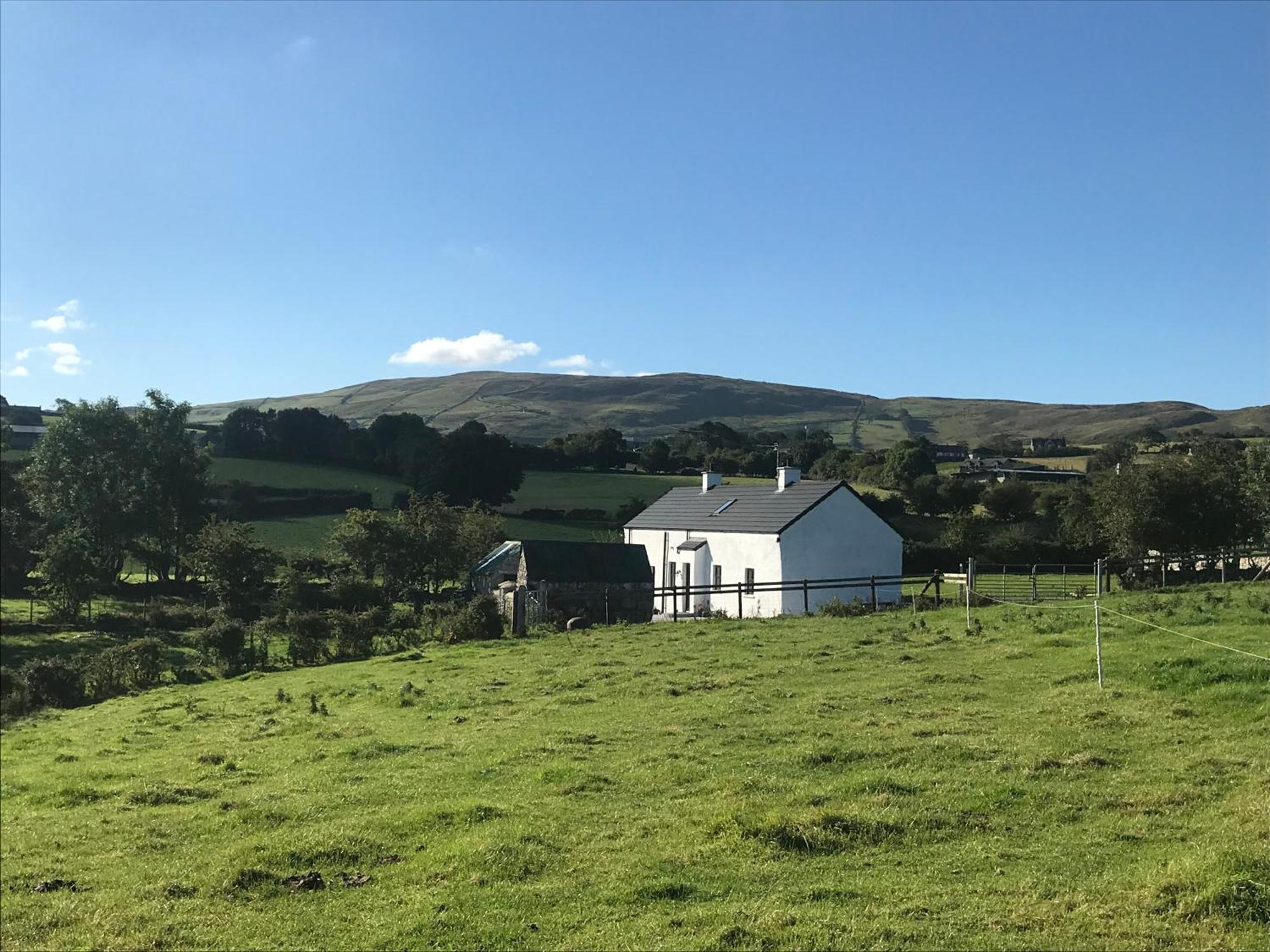 Mournes Family Cottage With Hot Tub Hilltown 外观 照片